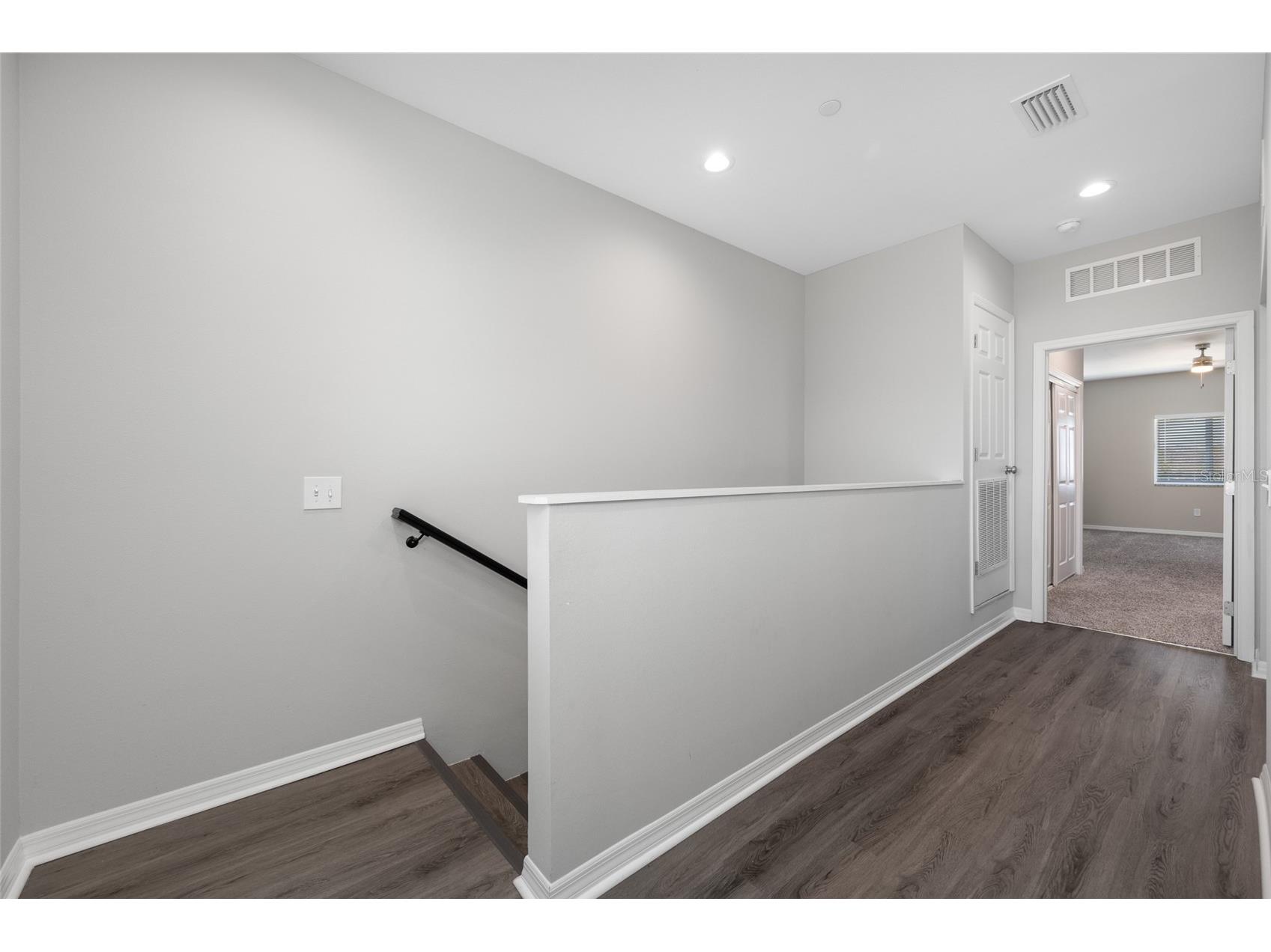 2115 Sebring Place Clearwater FL 33760 TB8481900 image24