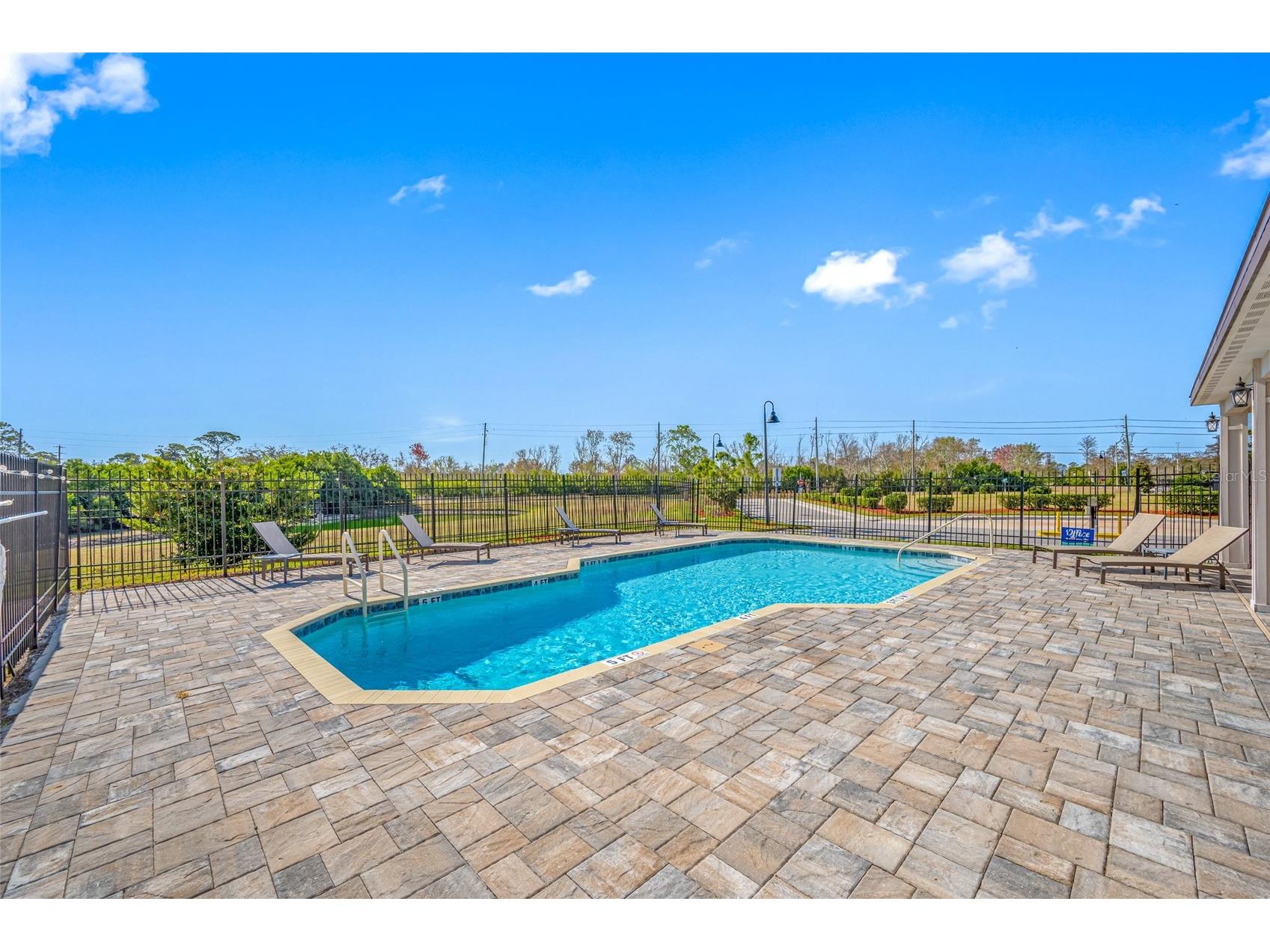 2115 Sebring Place Clearwater FL 33760 TB8481900 image52