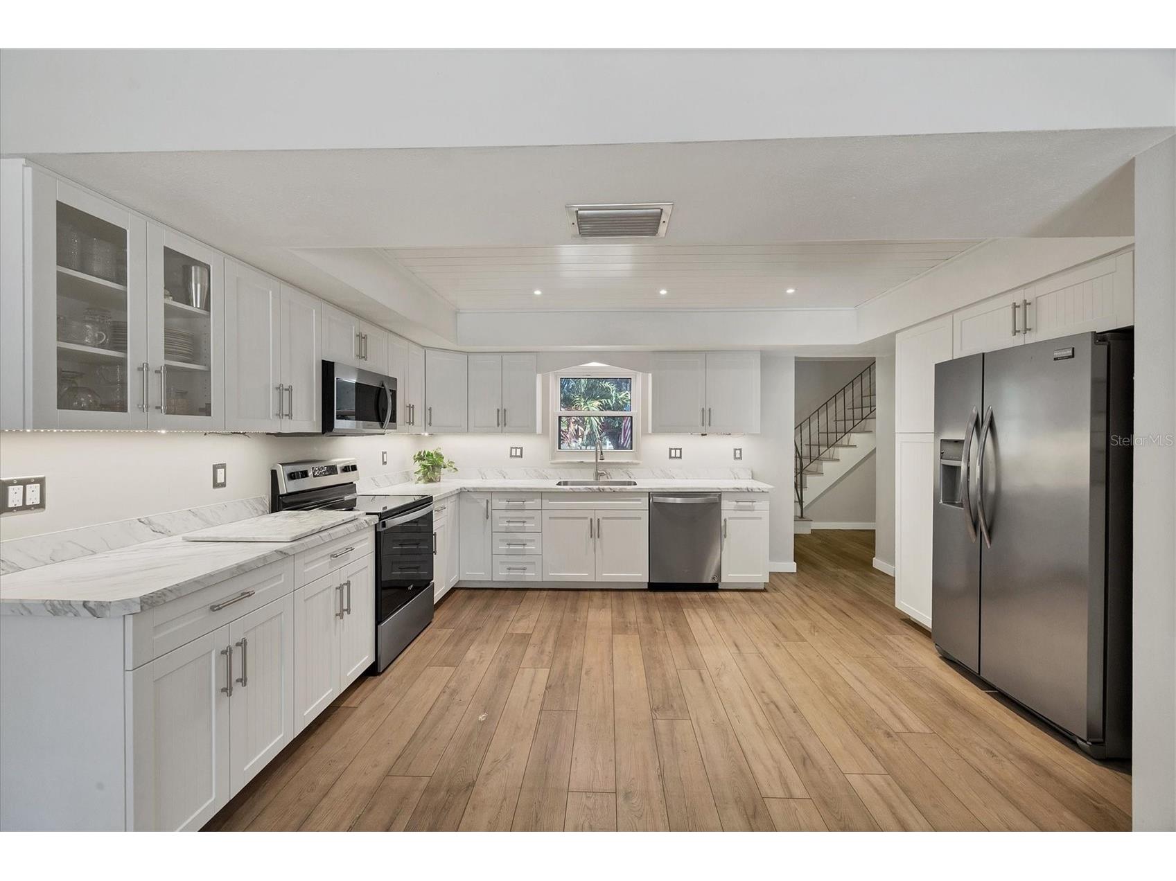 2115 Shadow Oaks Road Sarasota FL 34240 A4670853 image11