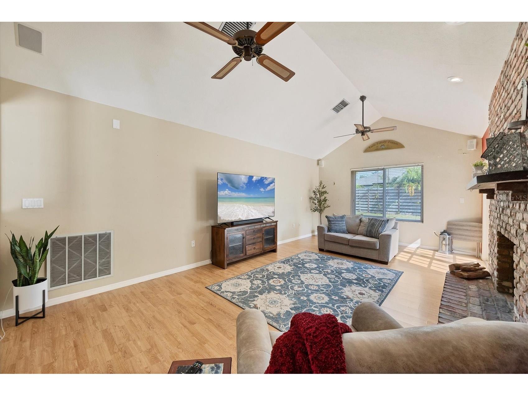 2115 Shadow Oaks Road Sarasota FL 34240 A4670853 image15