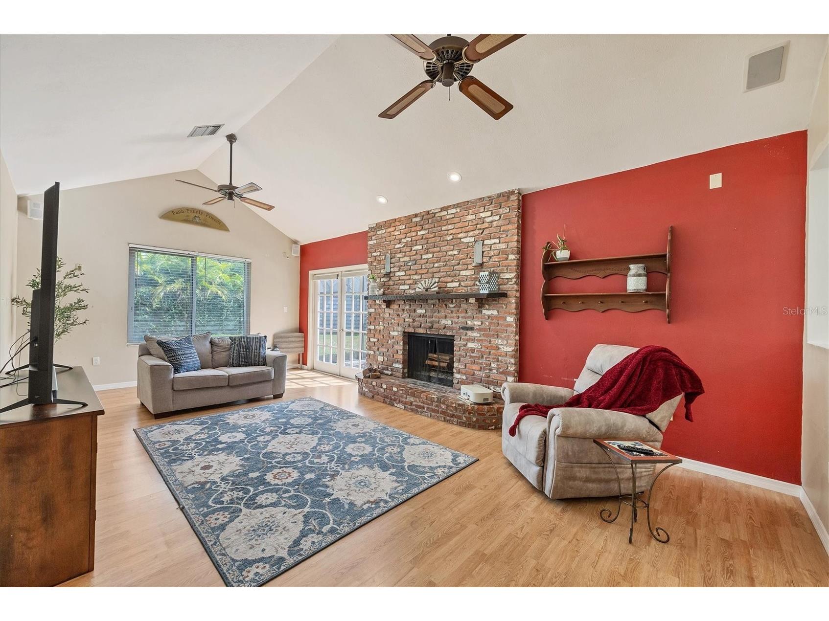 2115 Shadow Oaks Road Sarasota FL 34240 A4670853 image16