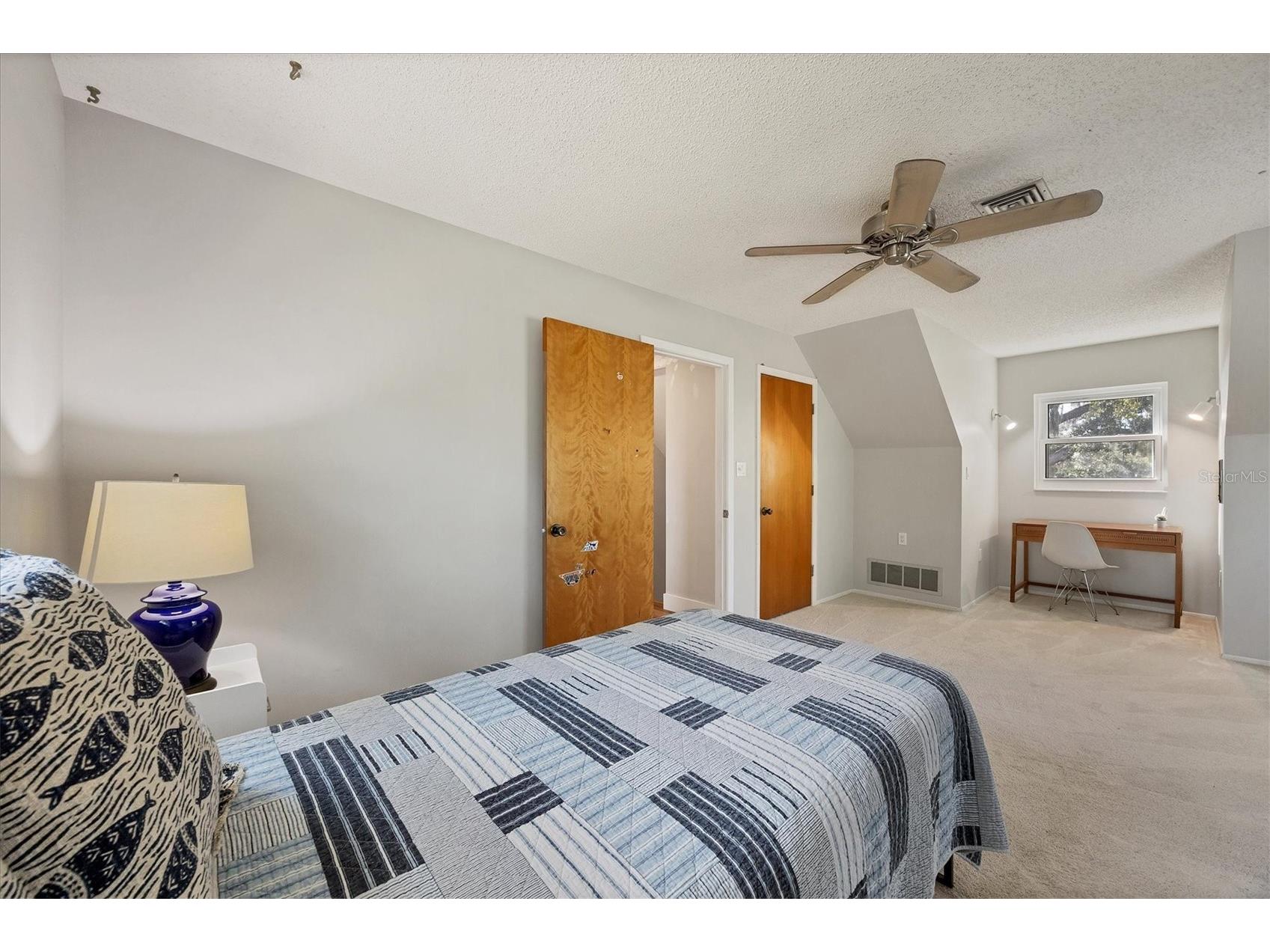 2115 Shadow Oaks Road Sarasota FL 34240 A4670853 image25