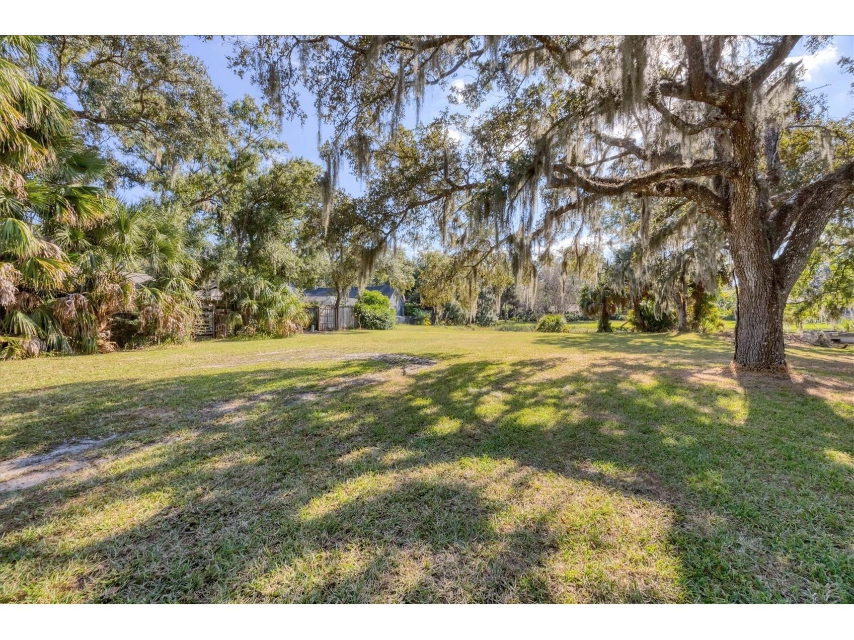 2115 Shadow Oaks Road Sarasota FL 34240 A4670853 image30