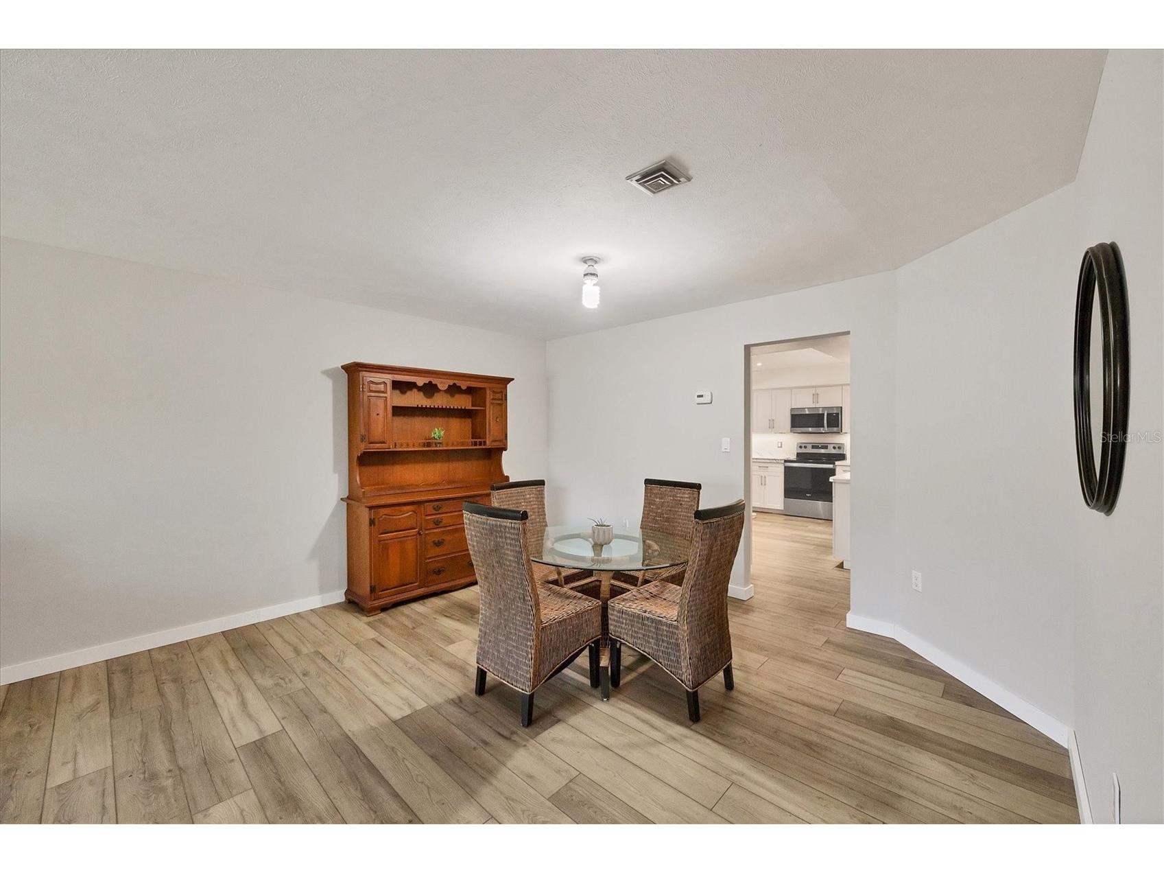 2115 Shadow Oaks Road Sarasota FL 34240 A4670853 image9