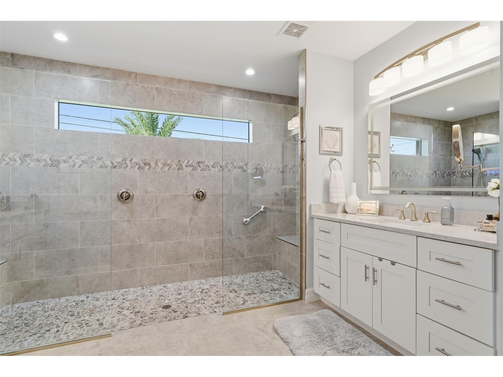 2115 SW 17th Place Cape Coral FL 33991 A4679268 image35
