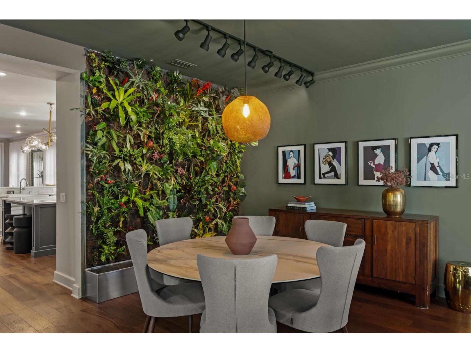 2115 W Watrous Avenue Tampa FL 33606 TB8487882 image14