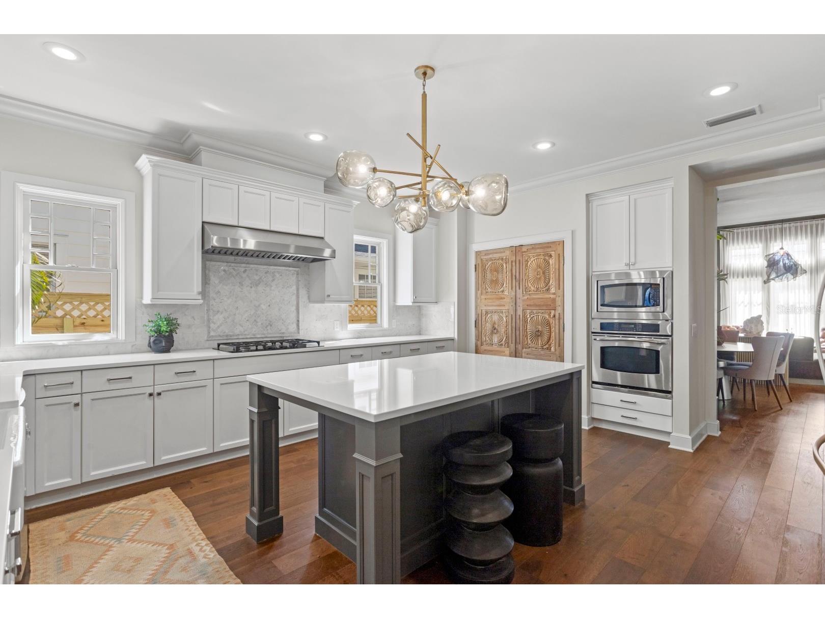 2115 W Watrous Avenue Tampa FL 33606 TB8487882 image17