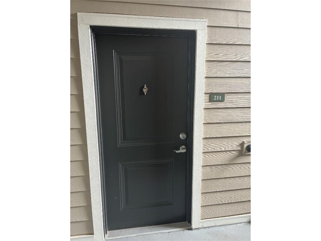 2115 Waterfall Court #8-211 Mount Dora FL 32757 O6351236 image5