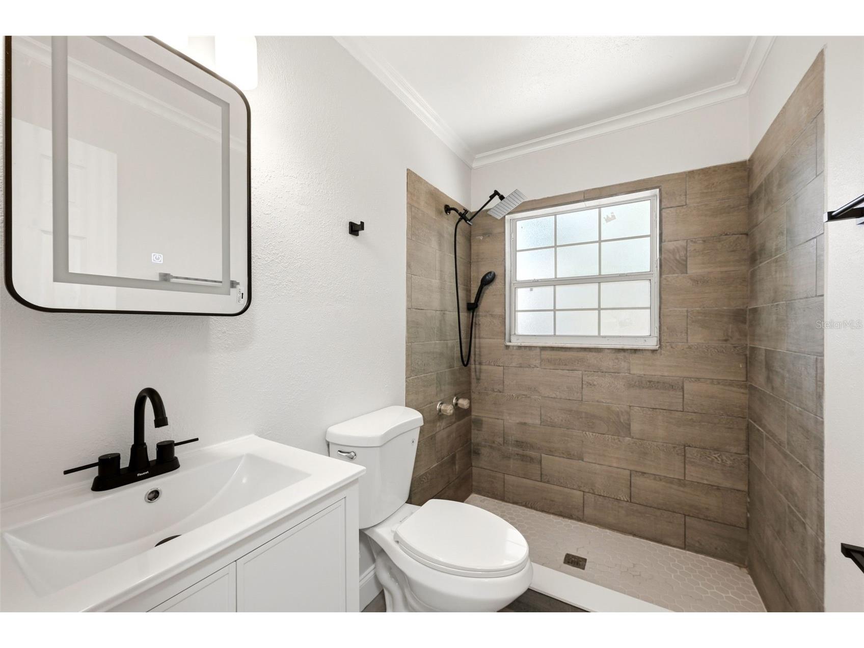 2115 Woodland Boulevard Leesburg FL 34748 O6399723 image14