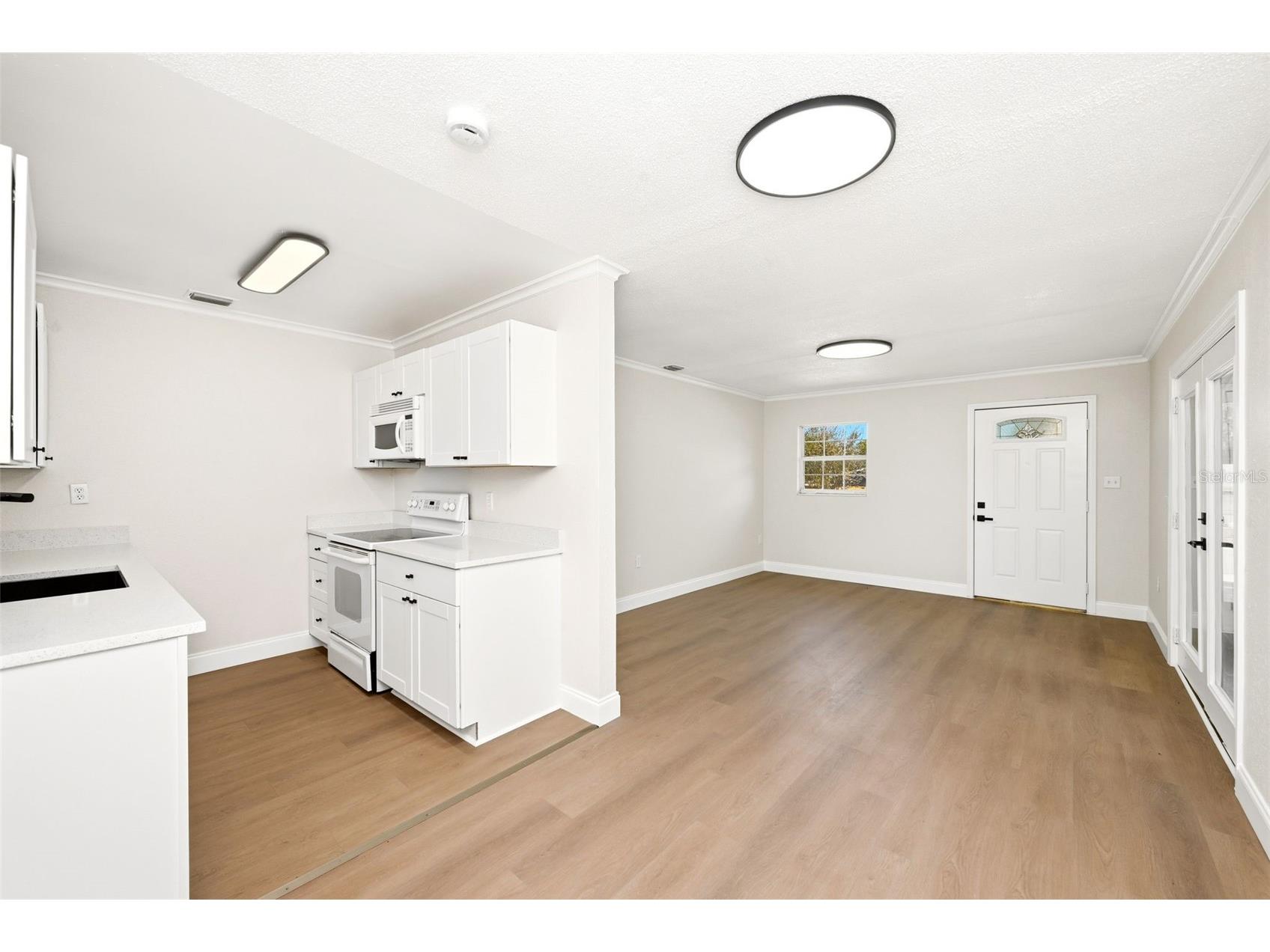 2115 Woodland Boulevard Leesburg FL 34748 O6399723 image3