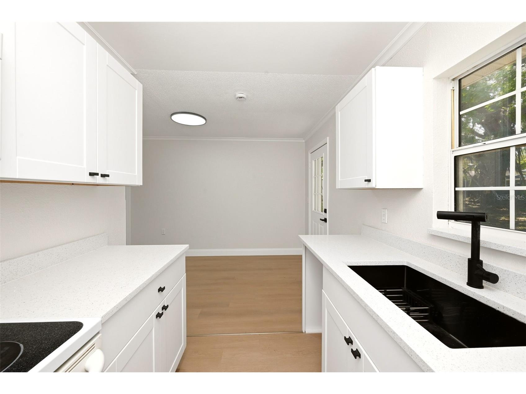 2115 Woodland Boulevard Leesburg FL 34748 O6399723 image9