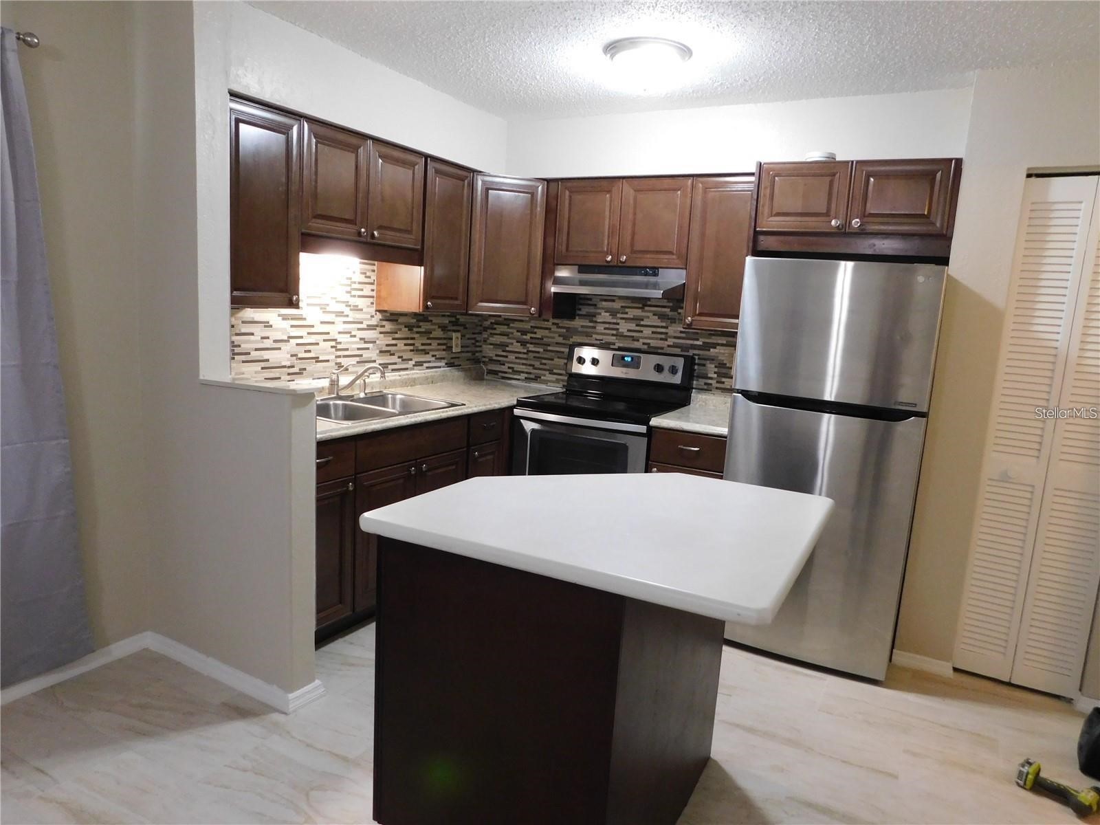 21150 Gertrude Avenue #B-4 Port Charlotte FL 33952 D6146113 image3