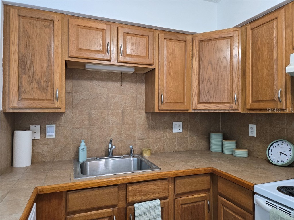 21150 Gertrude Avenue #S4 Port Charlotte FL 33952 C7512749 image5