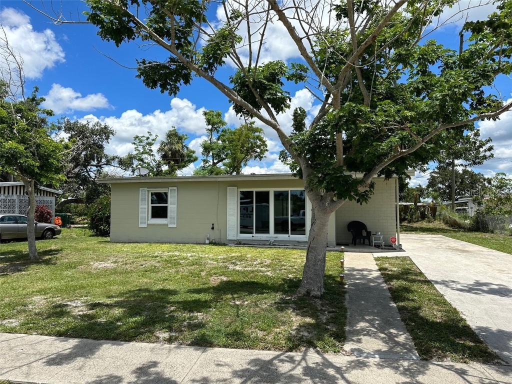 21154 Ionia Avenue Port Charlotte FL 33952 C7476708 image1