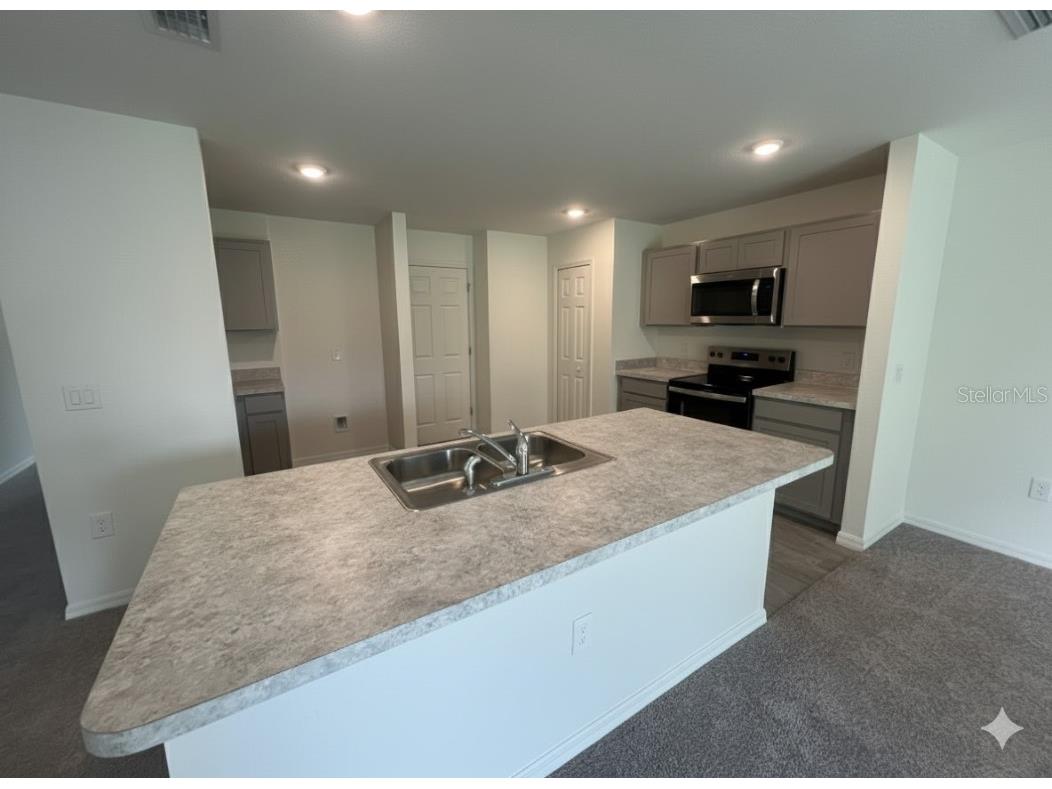 2116 Hanson Street Port Charlotte FL 33980 C7500089 image2