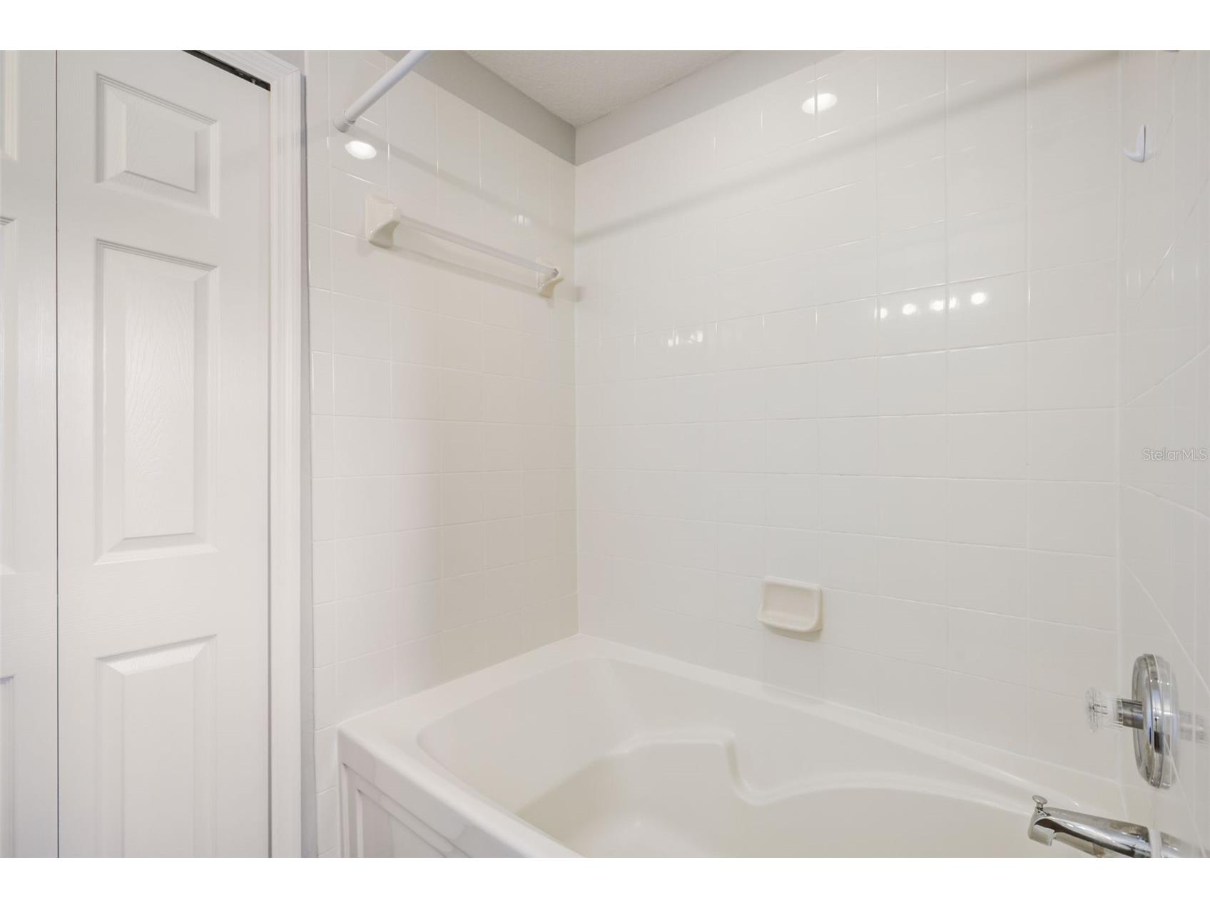 2116 Jeremiah Way Kissimmee FL 34743 O6411114 image18