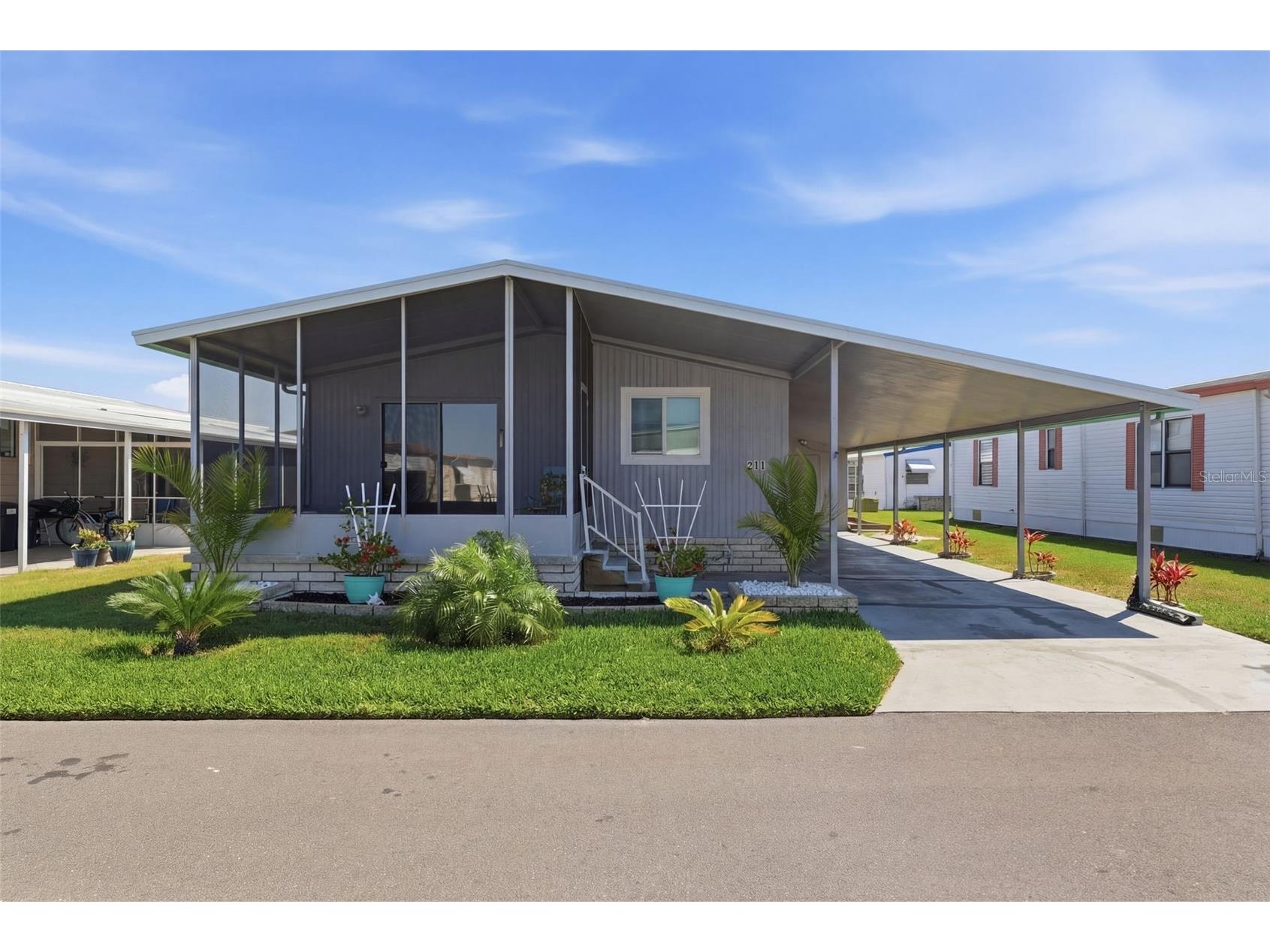 2116 Kona Drive Holiday FL 34691 W7884274 image1