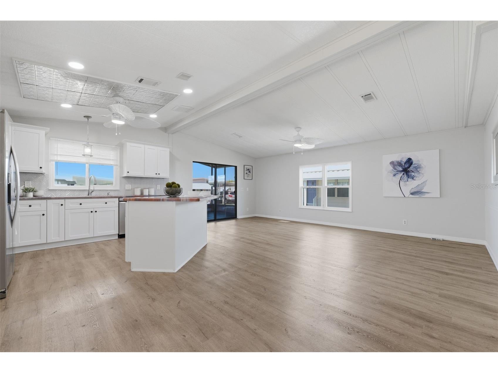 2116 Kona Drive Holiday FL 34691 W7884274 image3