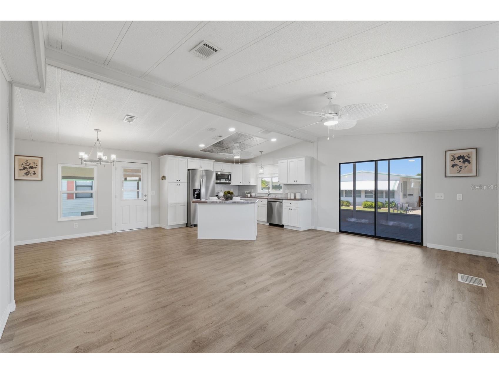 2116 Kona Drive Holiday FL 34691 W7884274 image4