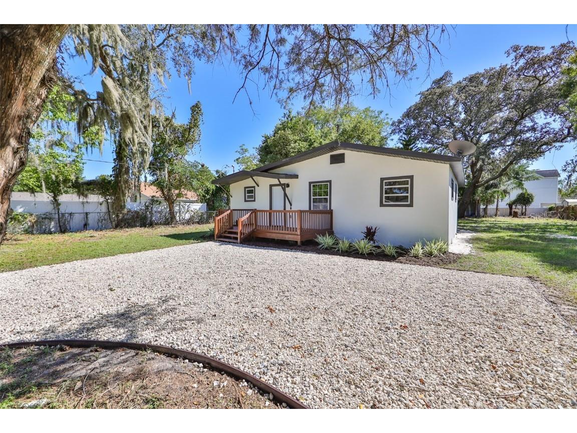 2116 Seaman Road Tampa FL 33612 T3498036 image1