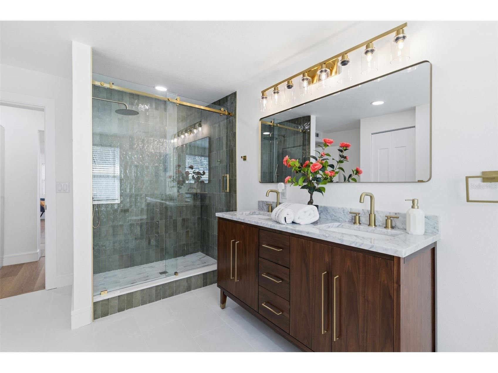 2116 W Sewaha Street Tampa FL 33612 TB8481591 image16