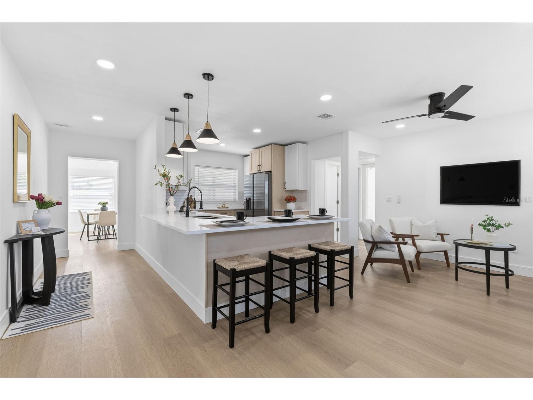 2116 W Sewaha Street Tampa FL 33612 TB8481591 image3