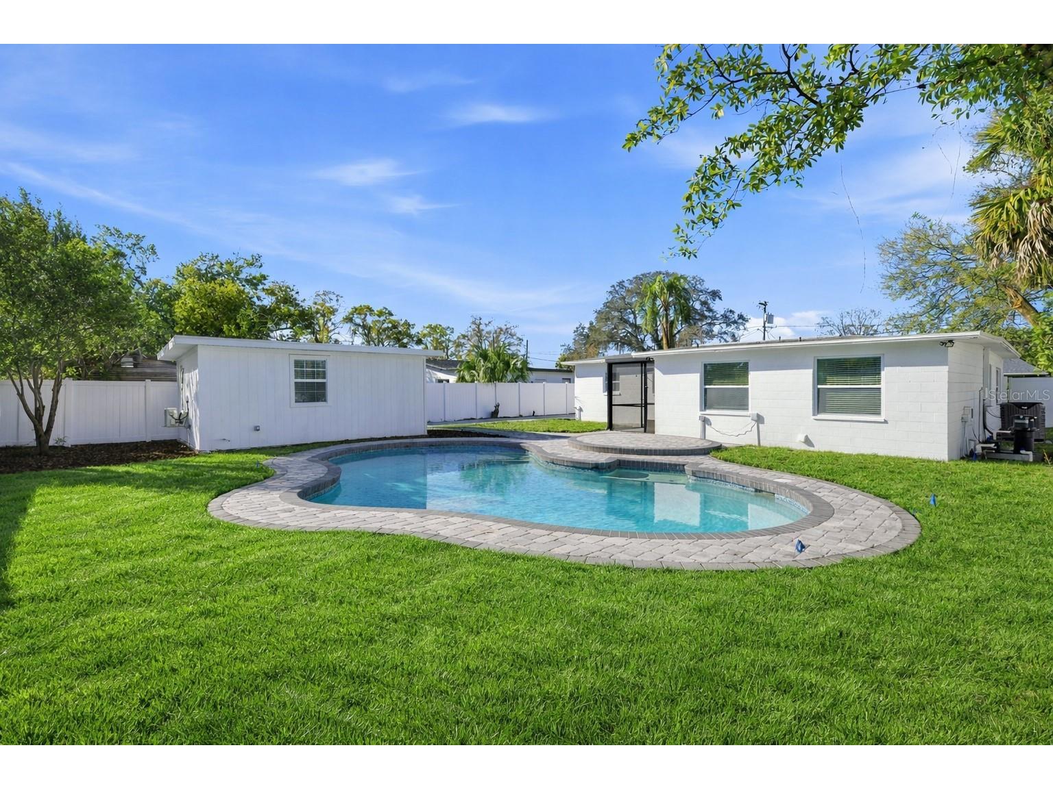 2116 W Sewaha Street Tampa FL 33612 TB8481591 image34