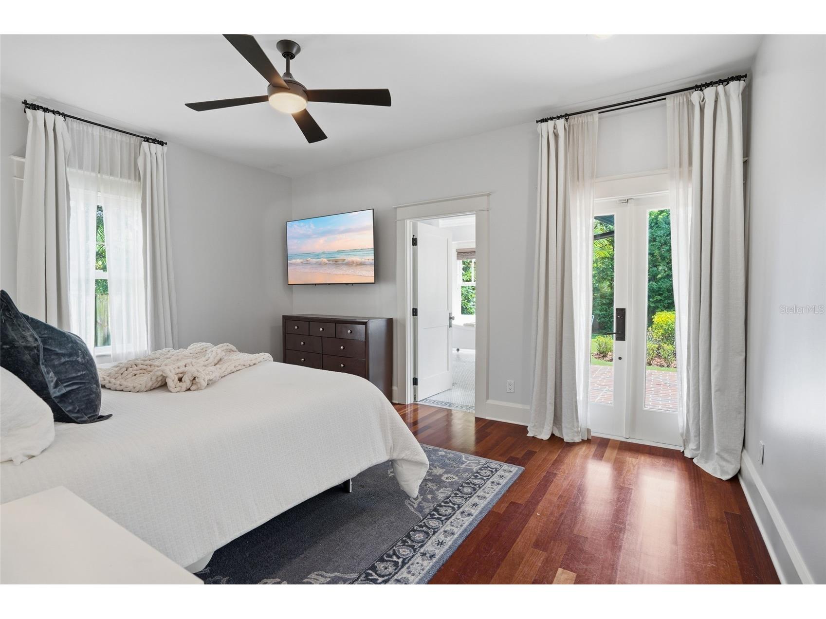 2116 W Watrous Avenue Tampa FL 33606 TB8493137 image7