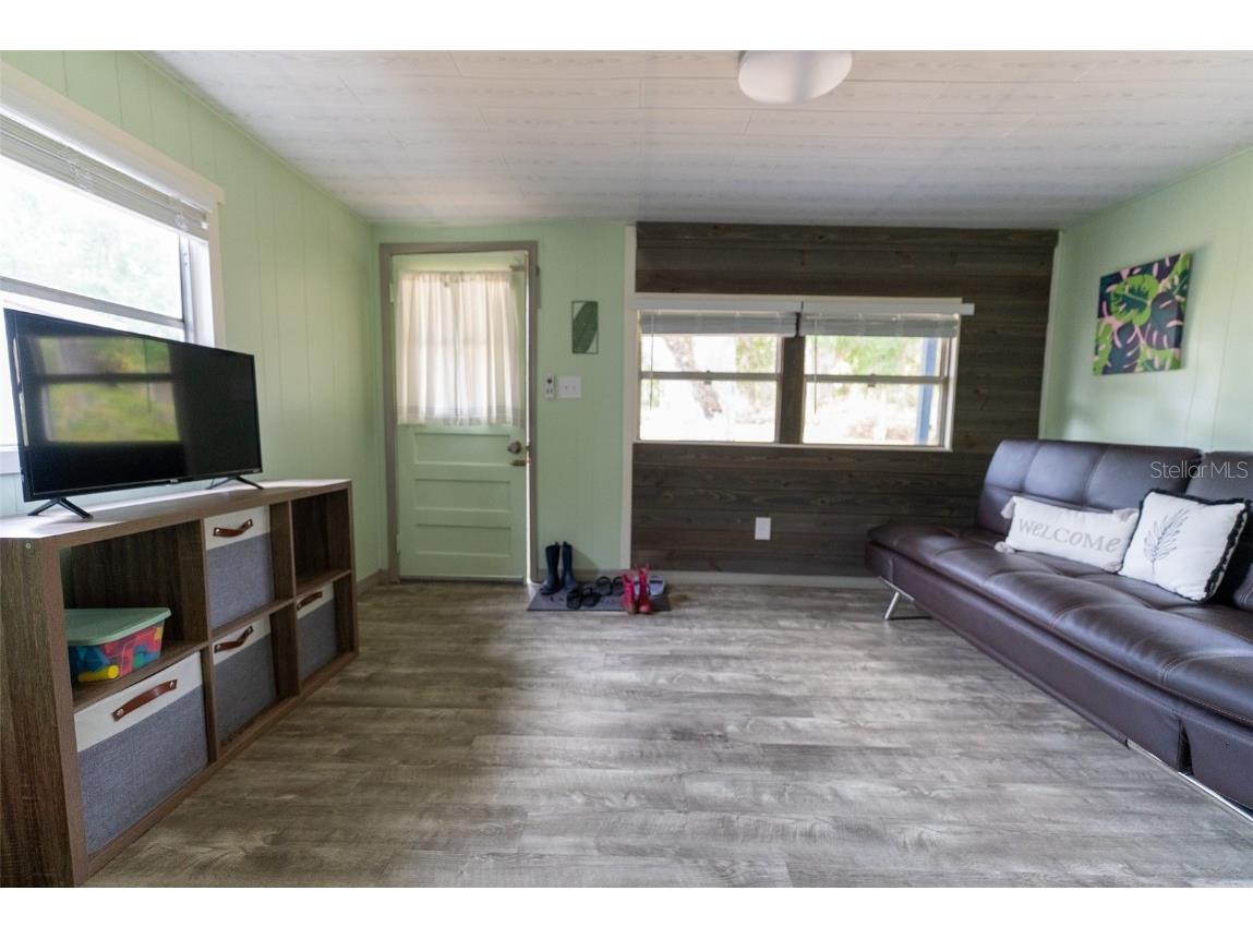 21162 NE 146th Place Fort Mc Coy FL 32134 - BIG LAKE KERR CANAL FRONT OM714444 image8