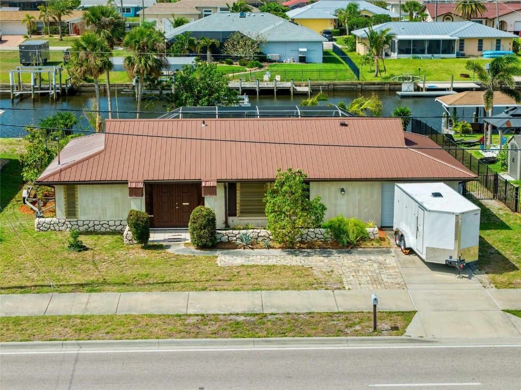 21169 Edgewater Drive Port Charlotte FL 33952 - LELAND WATERWAY C7508173 image1