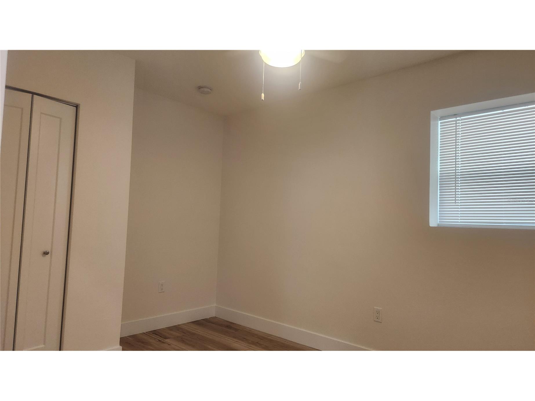 2117 5th Street #FRONT HOUSE Sarasota FL 34237 A4693806 image27
