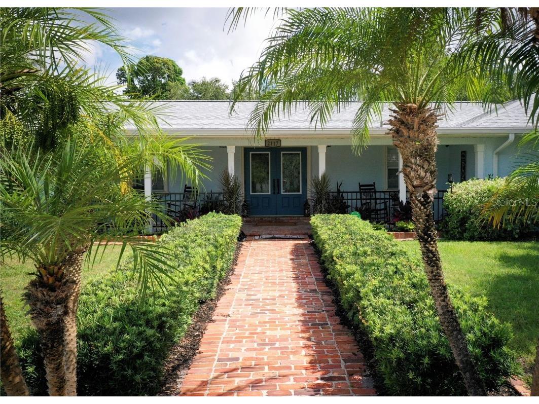 2117 7th Street W Palmetto FL 34221 A4566281 image1