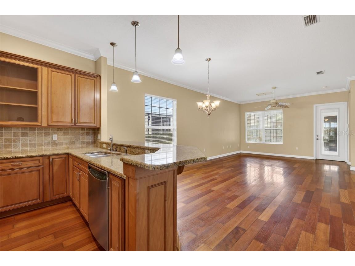 2117 Appalachee Circle Tavares FL 32778 G5105480 image10