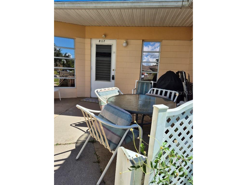 2117 Club Circle #2117 Lakeshore FL 33854 L4956247 image9