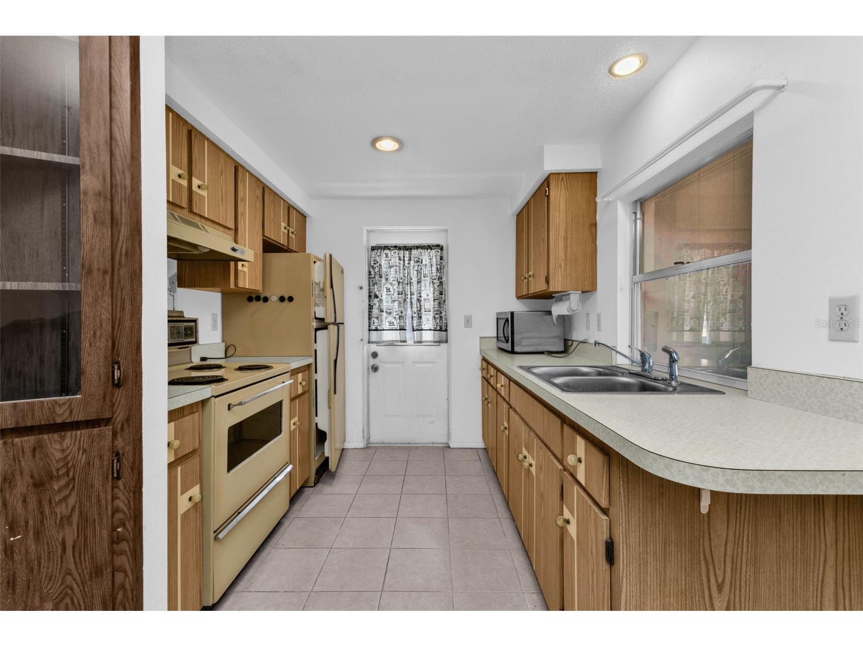 2117 Dewitt Street Port Charlotte FL 33952 C7523619 image8