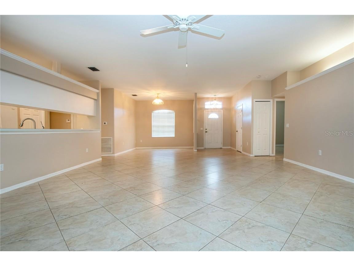 2117 Huntington Avenue Sarasota FL 34232 A4670887 image12