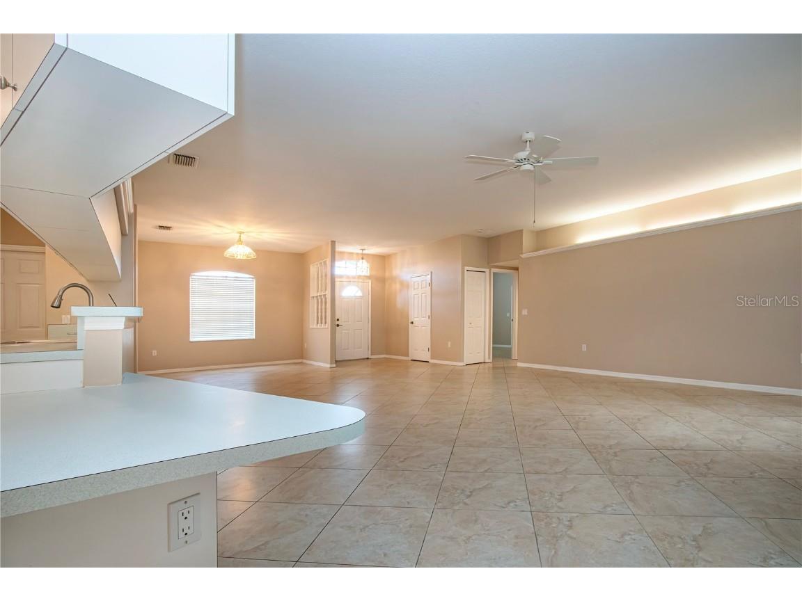 2117 Huntington Avenue Sarasota FL 34232 A4670887 image14