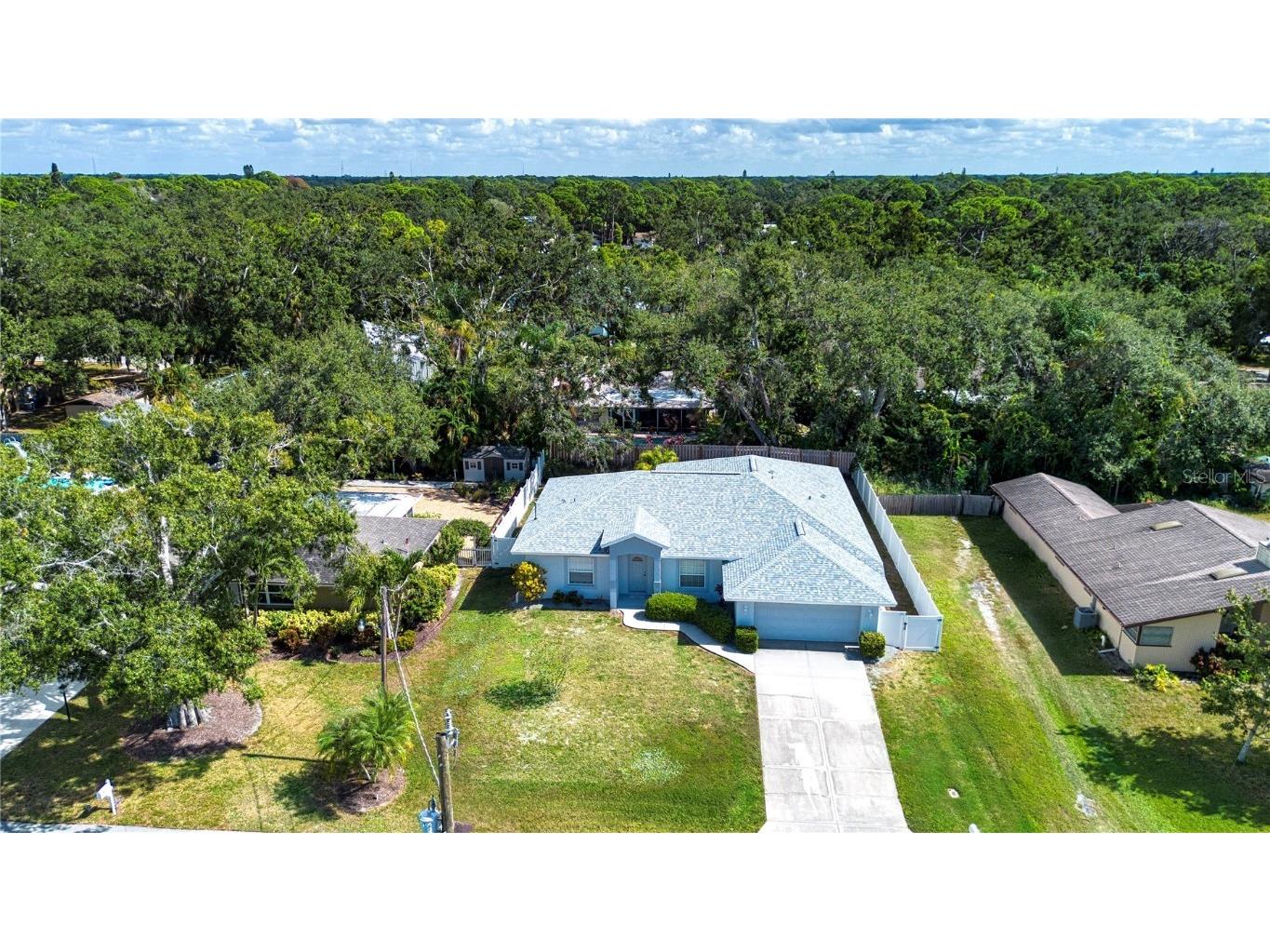 2117 Huntington Avenue Sarasota FL 34232 A4670887 image2