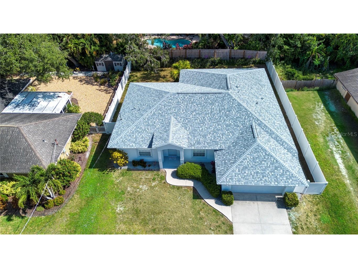 2117 Huntington Avenue Sarasota FL 34232 A4670887 image4