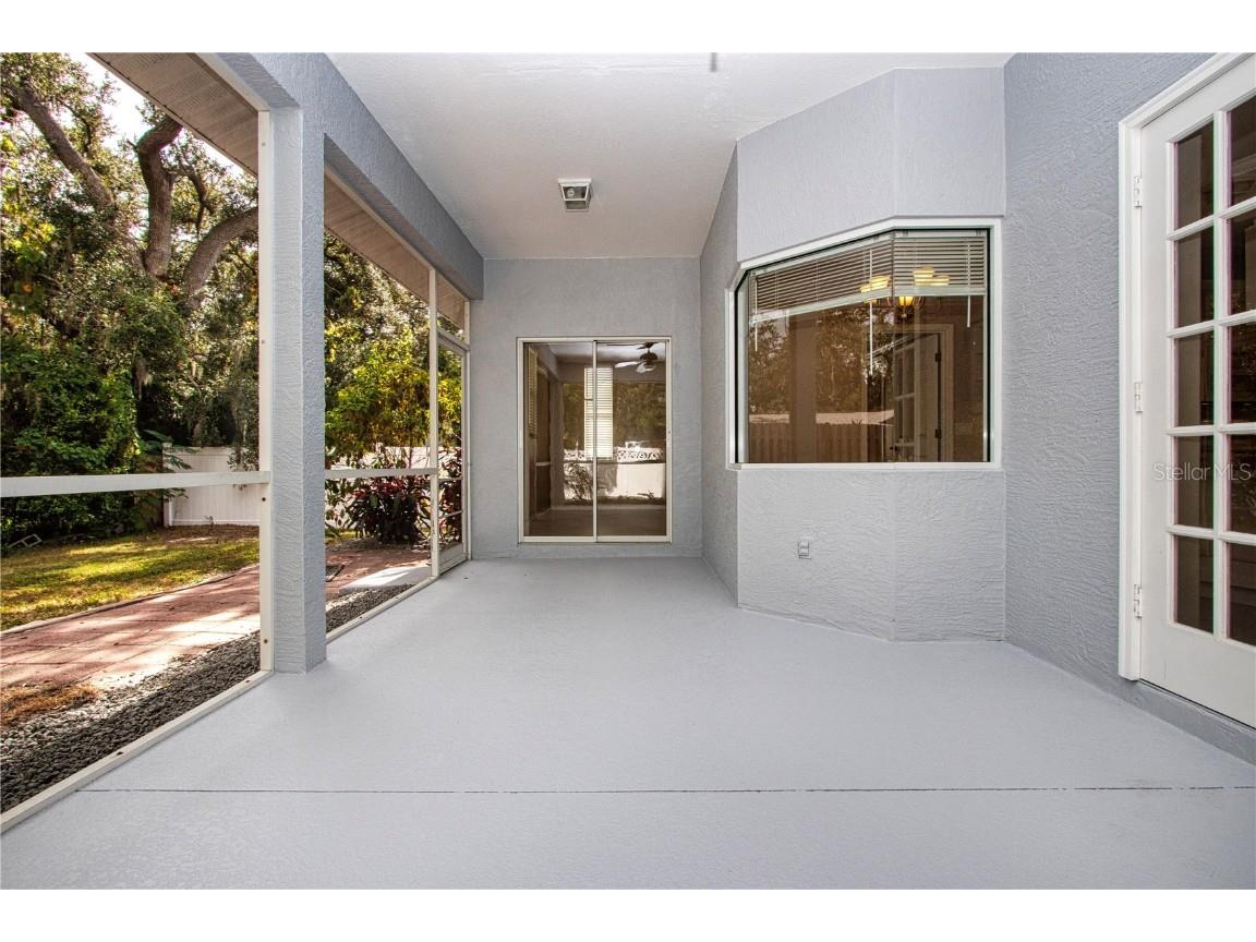 2117 Huntington Avenue Sarasota FL 34232 A4670887 image42