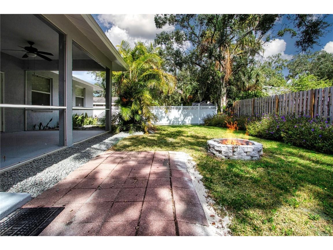 2117 Huntington Avenue Sarasota FL 34232 A4670887 image45