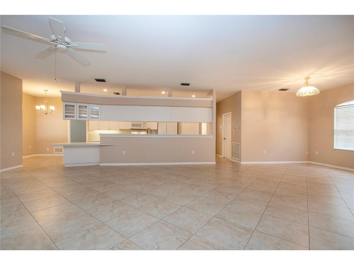 2117 Huntington Avenue Sarasota FL 34232 A4670887 image9