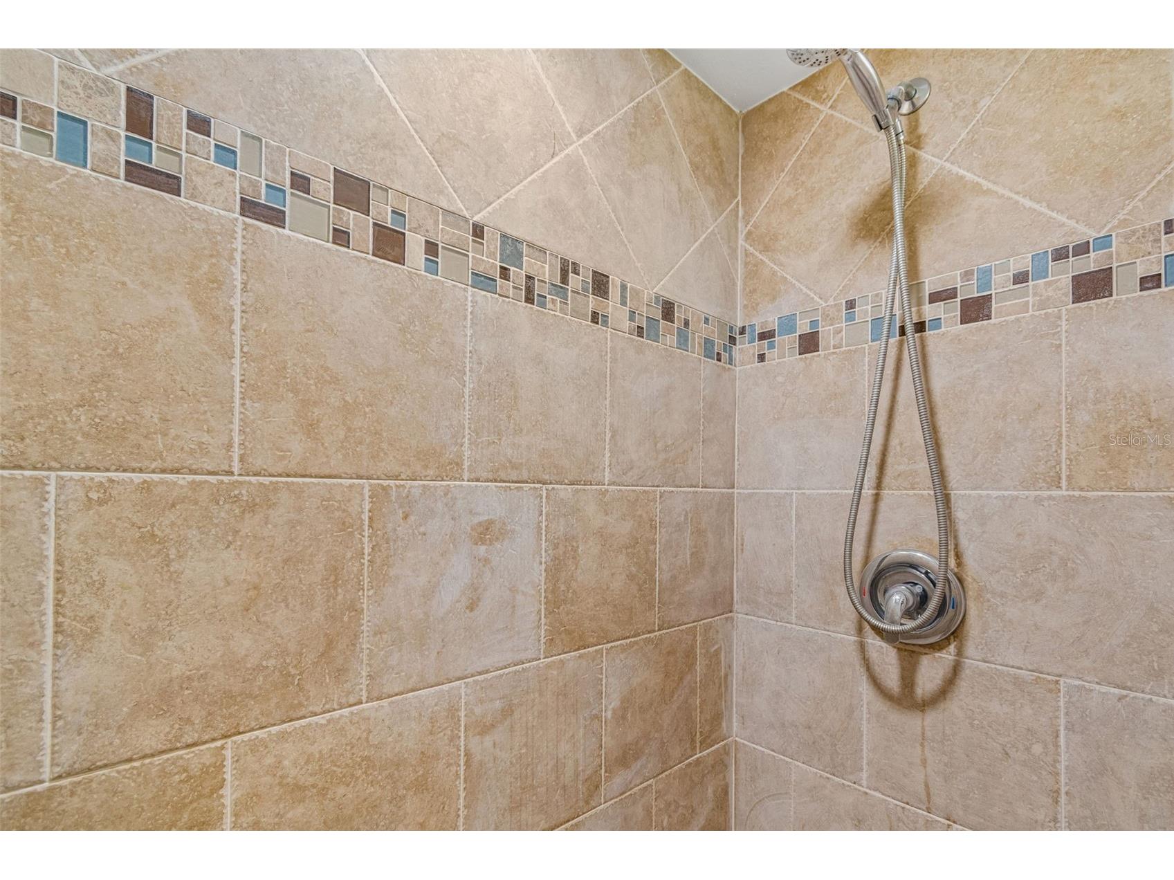 2117 Lakewood Club Drive S #7-N Saint Petersburg FL 33712 L4963098 image35