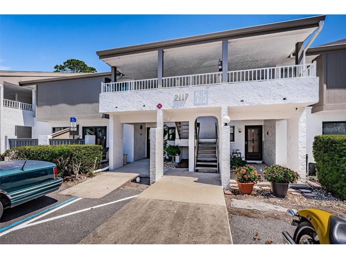 2117 Lakewood Club Drive S #7K Saint Petersburg FL 33712 TB8384511 image1