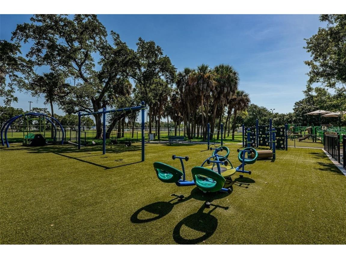 2117 Lakewood Club Drive S #7K Saint Petersburg FL 33712 TB8384511 image48