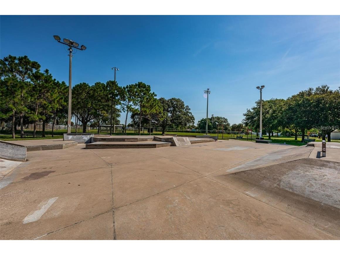 2117 Lakewood Club Drive S #7K Saint Petersburg FL 33712 TB8384511 image51