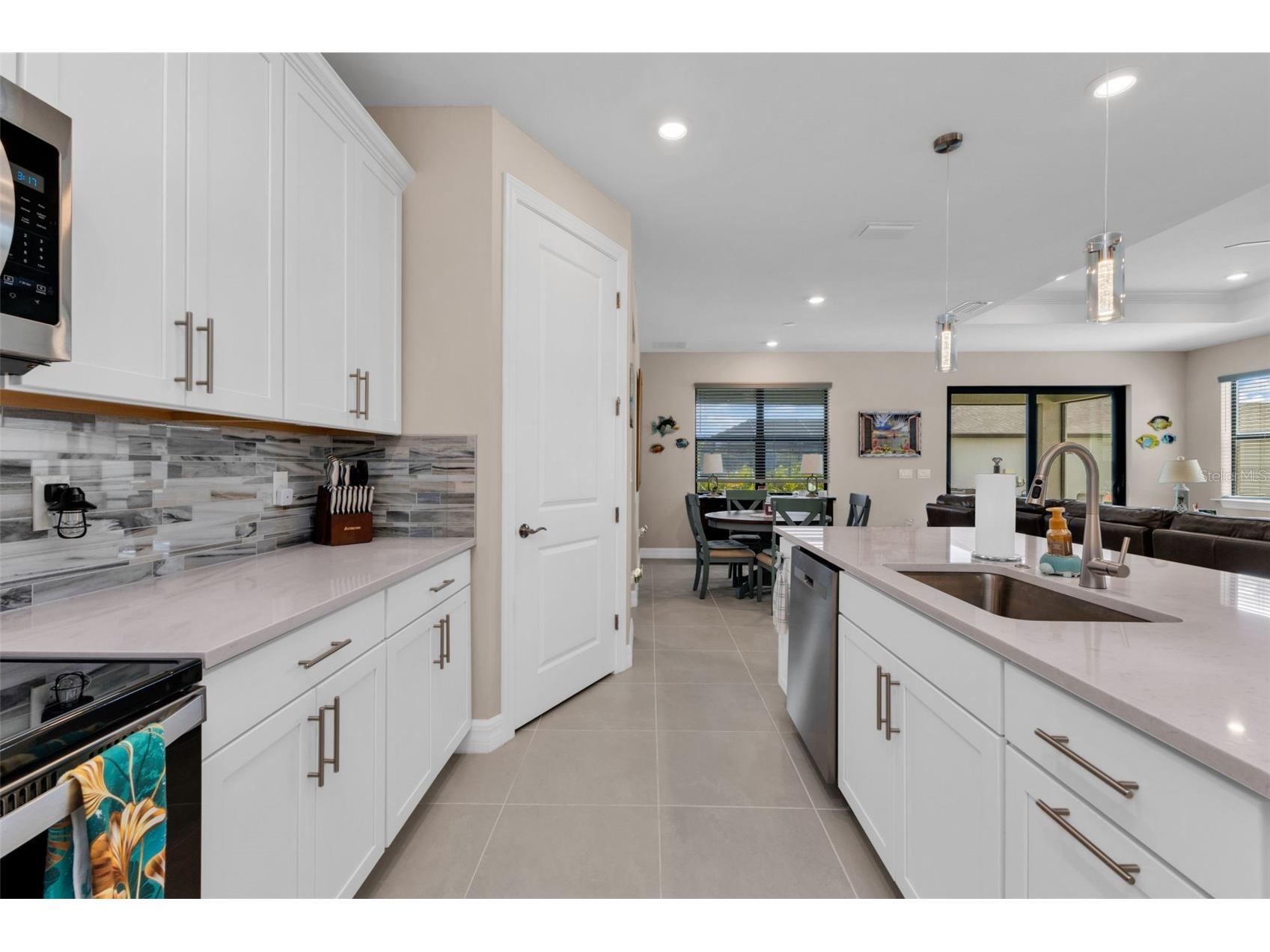 2117 Laurifolia Court North Port FL 34289 C7523554 image11