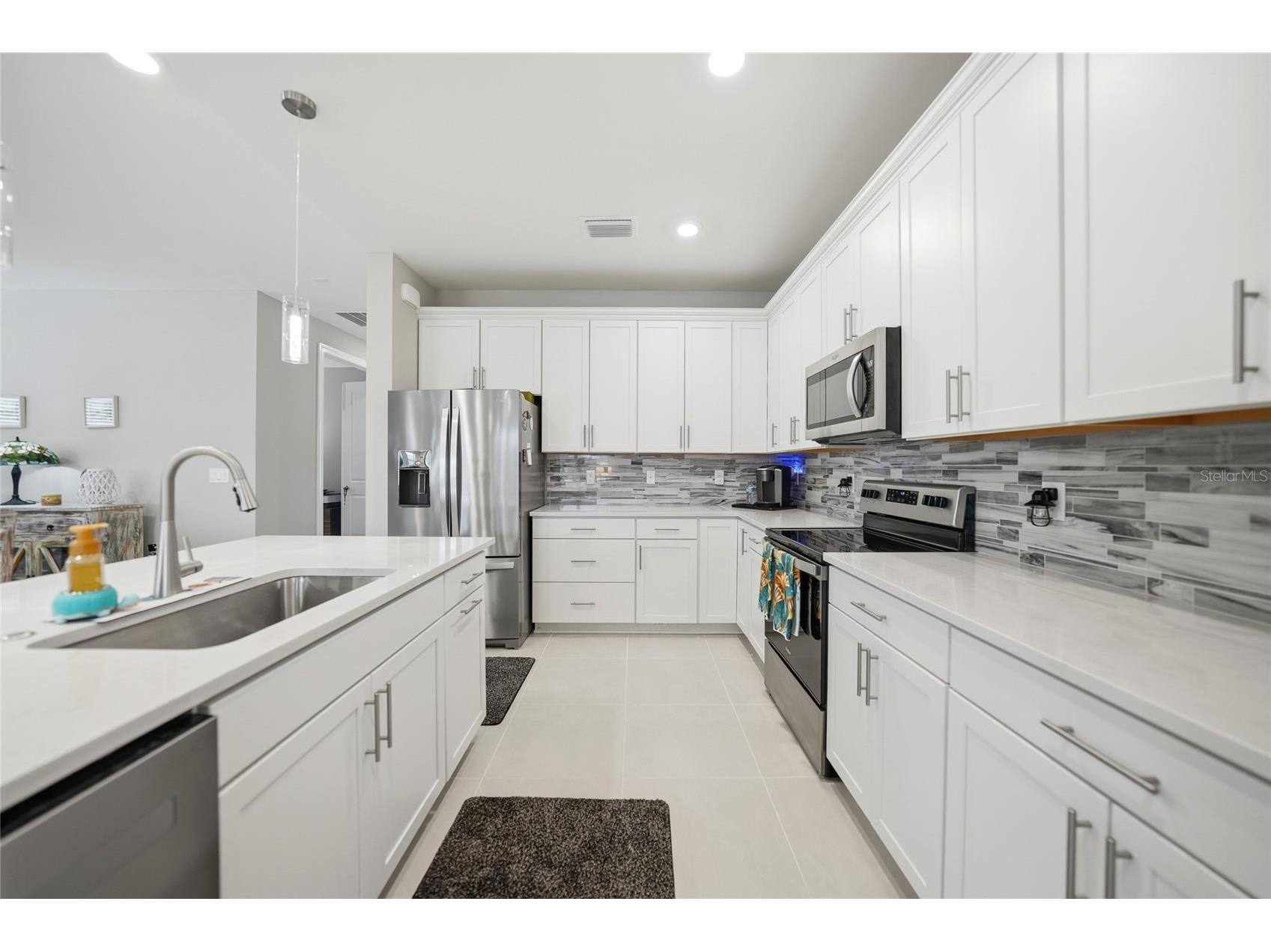 2117 Laurifolia Court North Port FL 34289 D6147840 image10