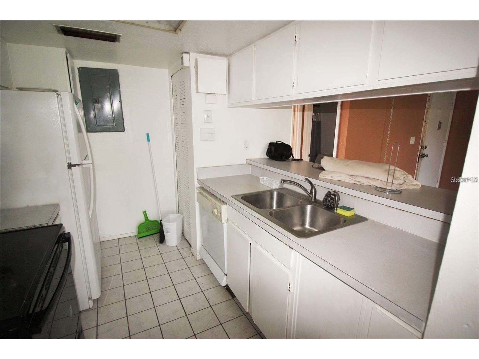 2117 Lyme Bay Drive #604 Orlando FL 32839 R4910738 image3