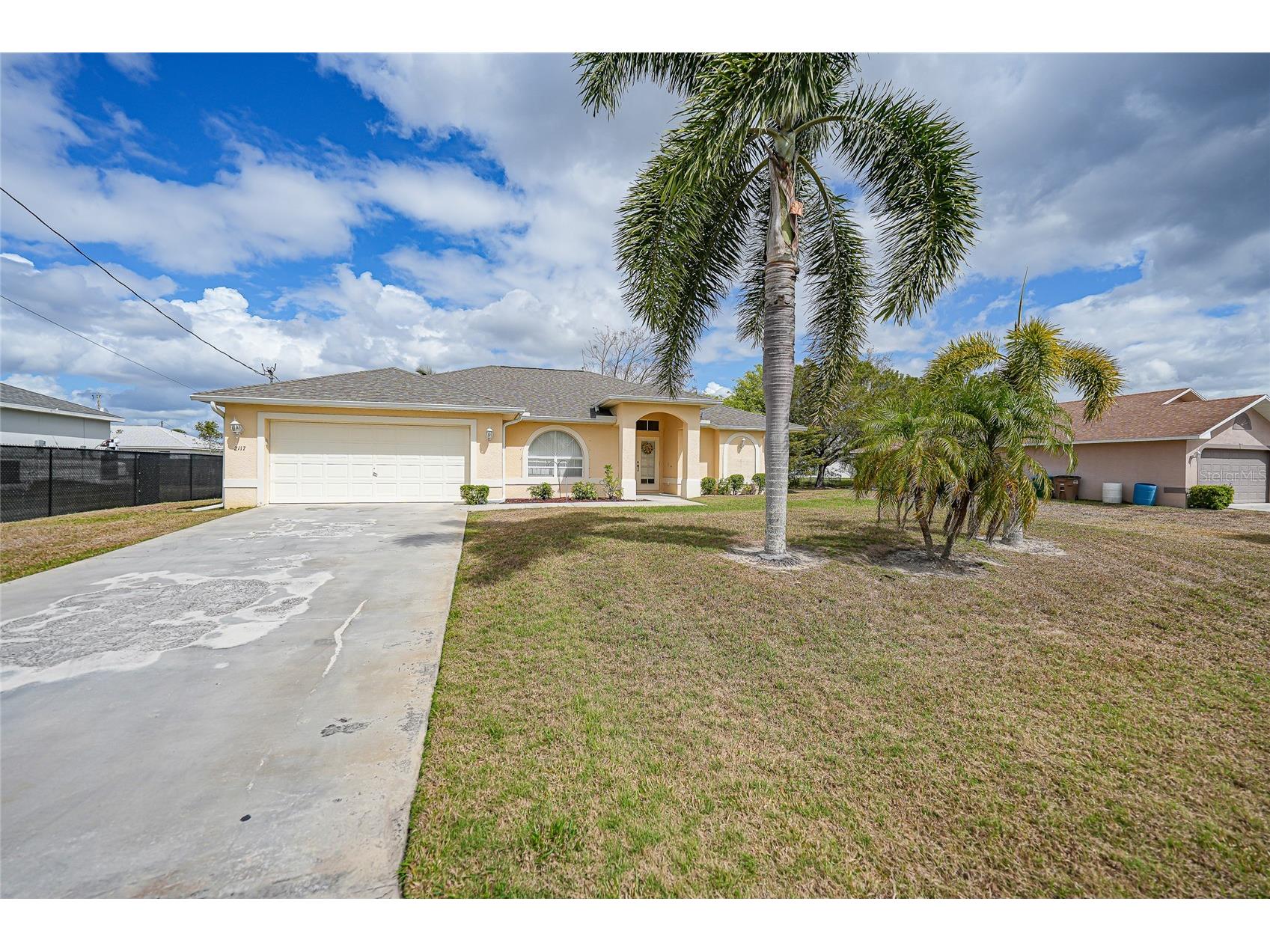 2117 NE 40th Street Cape Coral FL 33909 C7522858 image1